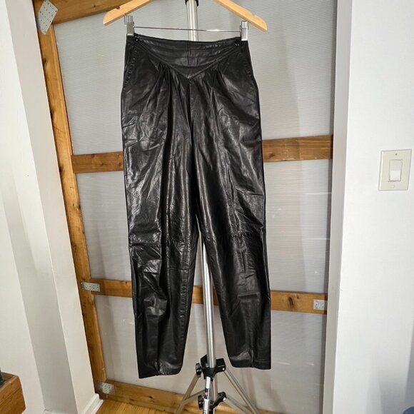 Danier Leather Vintage Black Pleated Leather Pants **Sz 4** - Picture 1 of 16